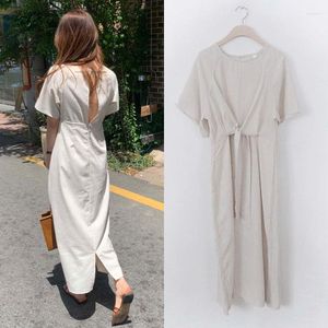 Robes décontractées Vêtements d'été coréen chic minorité française mode simple style paresseux col rond dos ouvert robe à lacets
