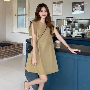 Robes décontractées robe d'été femmes mince couleur unie lâche chair couvrant sans manches rétro femme mode lumière Mature Style Mini