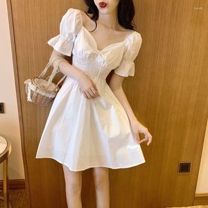 Robes décontractées Été Mini Robe de soirée Femmes Princesse Style Col V Slim Blanc Coréen Chic Manches Courtes Bouffantes Élégantes Lolita 2023