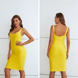 Casual Jurken Zomer Vrouwen Sexy Lange Stijl Slanke Backless V Laag uitgesneden Mode Bodycon Geel Mouwloos Beroemdheid Avond Feestjurk