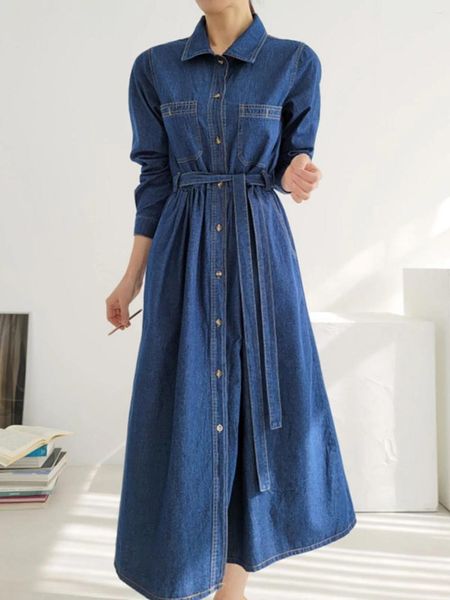 Robes décontractées SuperAen 2024 coréen chic printemps style vintage col rabattable conception de fil brillant à lacets taille à manches longues robe en denim