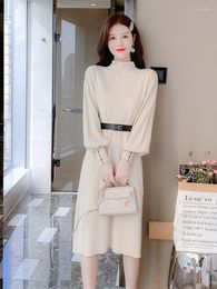 Casual Kleider Pullover Vintage Kleid 2023 Herbst Winter Frauen Kleidung Koreanische Mode Laterne Hülse Gestrickte Mit Gürtel Pullover