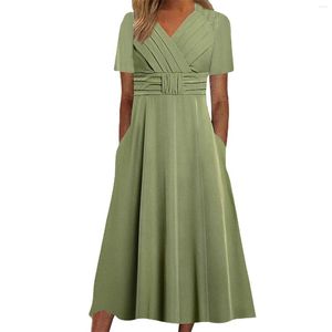 Robes décontractées La couleur unie européenne et américaine col en V Sexy grande robe trapèze taille d'été femme longue femme Tan