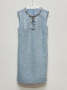Robes décontractées Verdejuliyy Riche de mode de mode de la piste femme sans manche bleu beige paille-paille