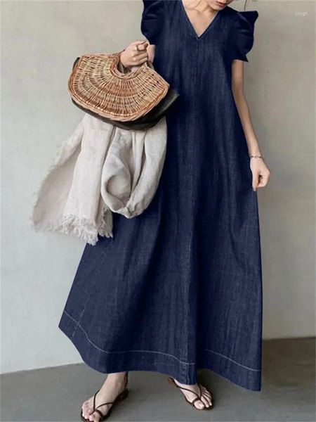 Robes décontractées vintage Blue Denim Femmes Été Sans manches V Col Long Femelle Loose Loose Vares simples Robe maxi