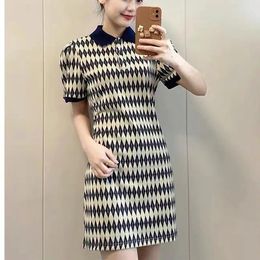 Casual jurken vintage plaid polo nek gebreide jurk zomer 2024 dameskleding zoete korte bubbel mouwen slanke a-line mini t122