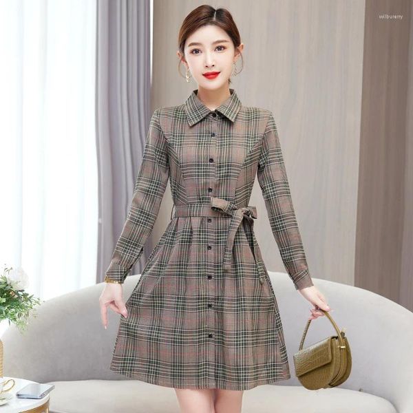 Robes décontractées Vintage écossais Plaid chemise robe femmes automne manches longues col rabattu ceinture bouton une ligne robe