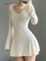 Casual jurken Weemeep herfst feestjurk solide elegant wijd uitlopende full mouw slanke gebreide mini A-lijn jurken vrouwen kleding Koreaanse mode dame 230316
