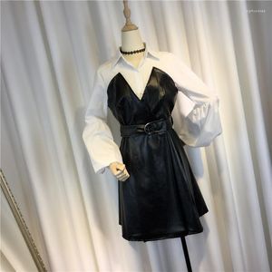 Abiti casual in pelle PU bianca e nera 2023 da donna Slim con maniche a lanterna Office Lady Abbigliamento elegante di alta qualità