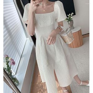 Vestidos casuales vestido blanco para mujer verano 2023 estilo cintura ajustada temperamento Retro cuello cuadrado manga farol falda de longitud media moda