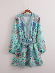 Robes décontractées Vente en gros de produits d'automne Robe de fleur de positionnement à col en V à manches longues pour femmes de style européen
