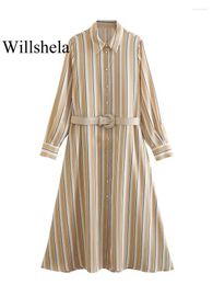 Robes décontractées Willshela Femmes Mode avec ceinture rayée robe midi à poitrine unique vintage revers cou manches longues femme chic dame
