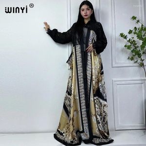 Robes décontractées Winyi Long Manteau pour femmes Afrique Dentelle Décolleté Street Wear Imprimer Dame musulmane Kaftan Ramadan Kimonos Koweït Mode Abaya