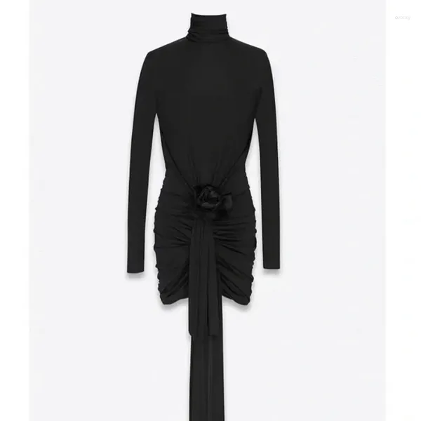 Robes décontractées Femmes Noir Fleur À Manches Longues Mini Piste Col Haut Taille Slim Sac Hanche Robe À La Mode Plis Fermeture À Glissière Y2K Vêtements