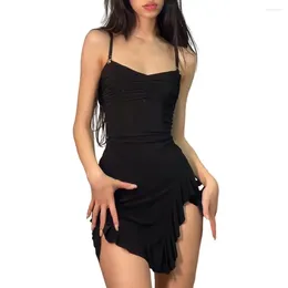 Robes décontractées Femmes Habillez irrégulier ourlet Hémorchure en V Low Cut sans manches Spaghetti Spaghetti Spaghetti Vestidos hauts plissés para Mujer