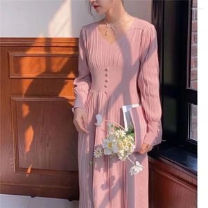 Casual jurken vrouwen kleding gebreide elegante midi lange mouw a-line eenvoudige witte zwarte lente herfst wintervestidos 2022