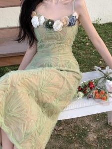 Robes décontractées femmes élastiques skinny spaghetti drap robe femelle princesse élégante 2024 gaine de fleur en dentelle d'été sexy midi