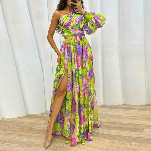 Vestidos informales Vestido de noche para mujer Un hombro Sin espalda Estampado de flores de colores Mangas largas individuales Dobladillo dividido lateral Longitud del piso plisado Inclinado