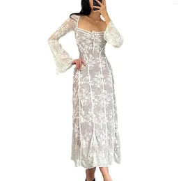 Casual jurken vrouwen sprookjeswit witte kanten jurk y2k kleding vierkante nek stropding op wijd uitlopende lange mouw een lijn uitgaande feest