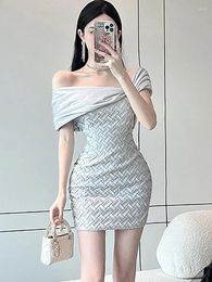 Casual jurken Women Fashion Braid Plaid Patchwork Chic Off Shoulder Sexy Dress Summer Elegant Short Short 2024 Korean Bodycon Vestidos