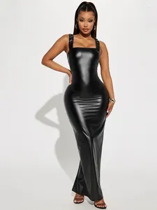 Robes décontractées femmes fausses cuir maxi robe extensible bodycon carré cou tank um split épaule ceinture plissée de fête plissée de club de club personnalisé