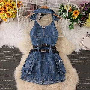 Robes décontractées Femmes Halter Strap Summer Short Denim Robe Dames Col V Fermeture à glissière Sexy Dos nu Skinny Moulante Mini Jeans Fille