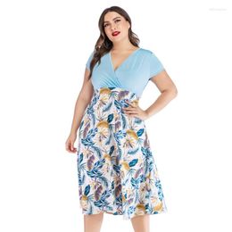 Robes Décontractées Femmes Plus La Taille À Manches Courtes Wrap Col En V Colorblock Midi Longue Robe Fluide Feuilles Tropicales Imprimer A-ligne Robe D'été Plissée