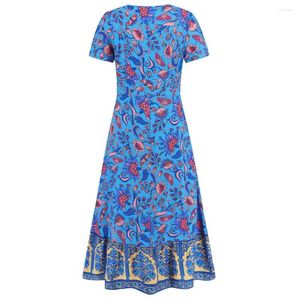Robes décontractées Femmes Jupe florale rétro Bohemian Imprime V V robe d'été au cou avec patchwork Hem pour style mi-tendre