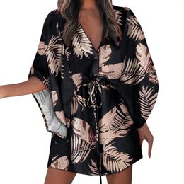 Robes décontractées pour femmes Boho Beach Vacation Mini Robe Summer Imprimé Lacet Up Button Batwing Sleeve For Women Party A Line