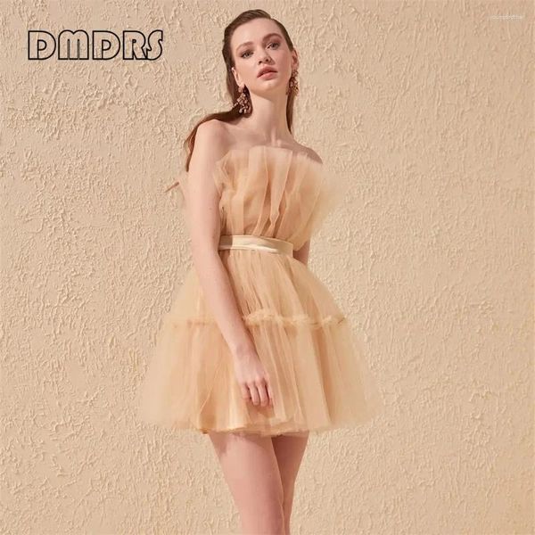 Robes décontractées mini-tulle sans bretelles au-dessus de la robe de cocktail de genou robe de fête formelle jupe simple midi midi simple