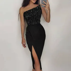 Robes décontractées Femmes Sexy Une épaule Paillettes Robe de soirée de mariage Mode Serré Noir Slim Bridemaid Élégant