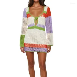 Robes décontractées Femmes Struite Crochet Color Block Robe Trépie Robe Hollow Out Couvre-mail