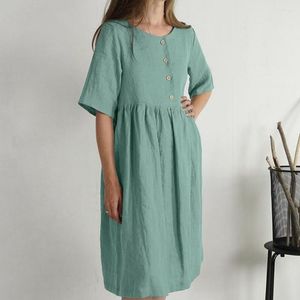 Robes décontractées femmes robe d'été bouton décoration O cou dames couleur unie demi simple boutonnage lâche longueur au genou une ligne