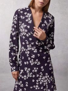 Casual jurken vrouwen v-neck viscose bloemen mini-jurk slanke fit lange mouwen elegante Franse korte gewaden 2024