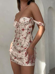 Robes décontractées Femmes Y2K Spaghetti Strap Floral Mini Dress Backless Low Out Tie-Up Bodycon Sleeveless Sling Summer Beachwear (Rouge XL)