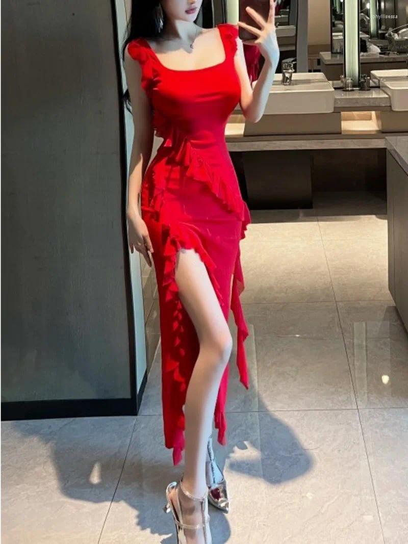 Sıradan elbiseler womengaga kırmızı elbise zarif uzun seksi göğüs kare yaka ince fırfır yüksek bölünmüş kayış tatlı Koreli kadınlar üstleri x8dk