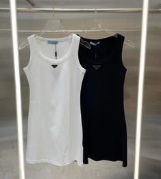 Casual jurken T-shirts voor dames Mouwloze damesvesten Zomertanks Camis T-shirts Vest Kort shirt Tops