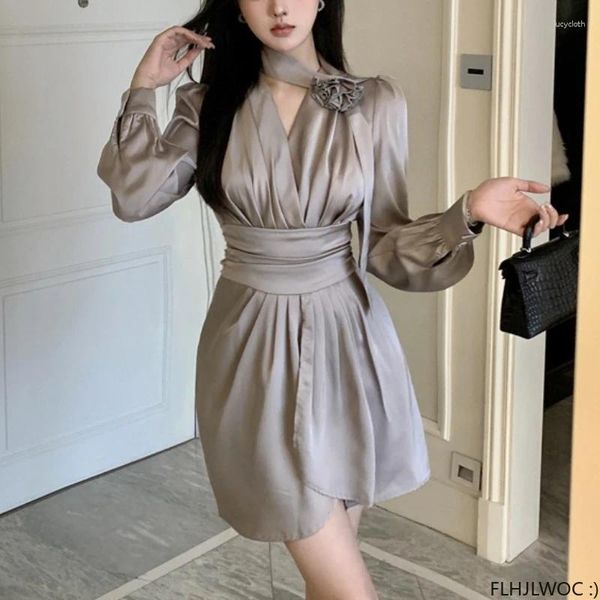 Robes décontractées Année Date des filles Elegant Cool Luxurious Lantern Mancheve Night Night Club Party Big Flower Mini Robe