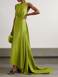 Robes décontractées Yeezzi Femme Élégante Robe de soirée sirène élégante 2023 Couleur unie Robes sans manches Longue Arabie Saoudite Femmes
