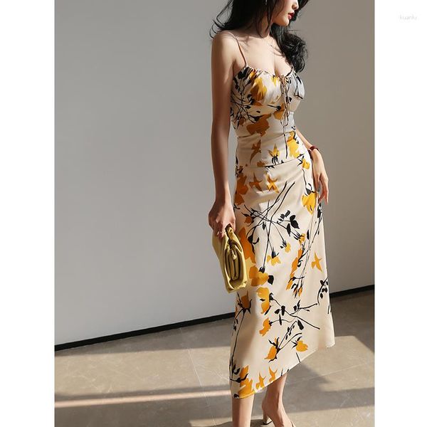 Robes décontractées jaune grande fleur imprimé jarretelle robe pour femmes été 2023 français pause deux pièces ensemble peut être doux ou