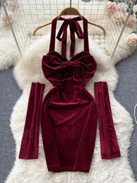 Robes décontractées YuooMuoo Femmes Robe Set Sexy Package Hanches Mini Party Slim Taille Haute Halter Noël Rouge Noir Gothique Court