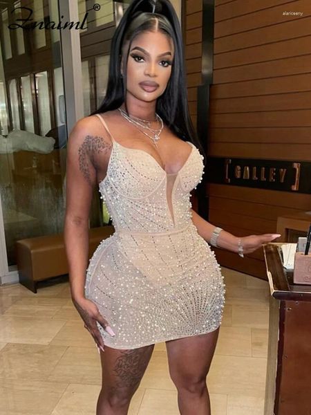 Vestidos informales Znaiml Luxury 2024 Mesh See-Through Night Club Party Bodycon Mini Vestidos para mujeres Perlas Diamantes Rhinestone Cumpleaños