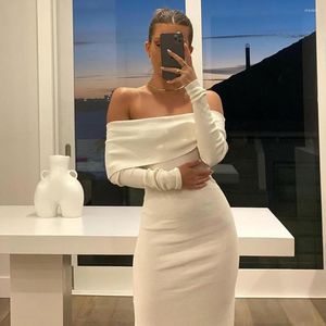 Casual jurken Zoctuo Elegant Off Schouder Bodycon Lang Midi Dress White Women Party Outfits Full Sleeve Pencil Sexy Club Kleding