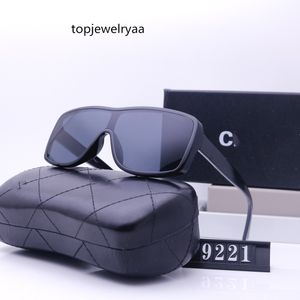 Casual Mode Vacances Sports Cyclisme Luxe Designer marque Lunettes de soleil Lunettes de haute qualité UV400 lentille Lunettes unisexes Lunettes