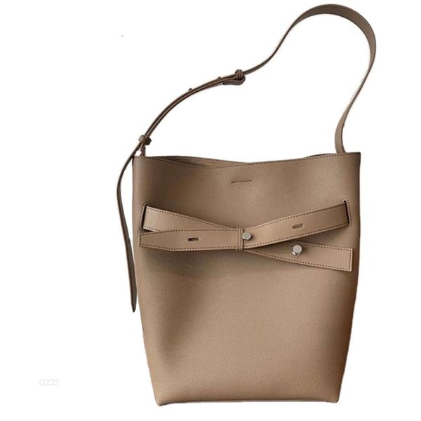 Vente chaude de cuir véritable décontractée Brand de luxe de qualité du design de la courroie française Bucket Fashion Retro Sac à épaule pour femmes