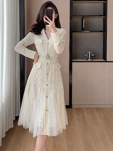 Casual High-end Franse Runway-jurk 2024 Nieuwe lente elegante beroemdheid lichte mode kant uitgehold lange jurken vestidos