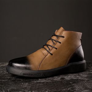 Chaussures en cuir décontractées pour hommes noir marron chaussures pour hommes de luxe italiens Oxford robe hommes sans lacet bureau Fumer mode bottes formelles élégantes