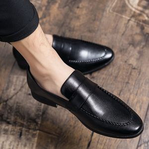 Casual Loafers Mens British Trend Business Heren schoenen Echt lage Lazy People gaan uit slip-on lederen schoenen