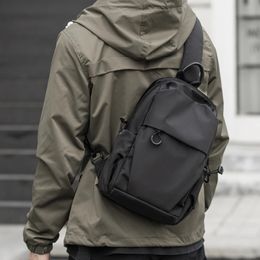 Casual Men Chest Bag Solid Business Outdoor hoogwaardige schouder Oxford Waterdichte meerlagige modieuze kleine satche 240402