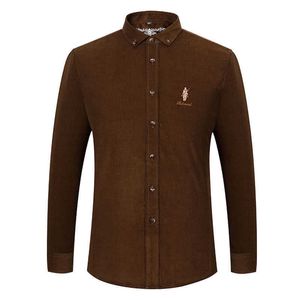 Chemise en velours côtelé à manches longues pour hommes décontractés en coton classique boutonné silhouette brodée chemises habillées pour hommes 6001 210527